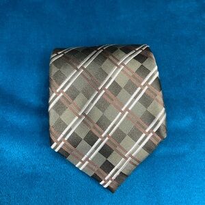 Geoffrey Beene tie